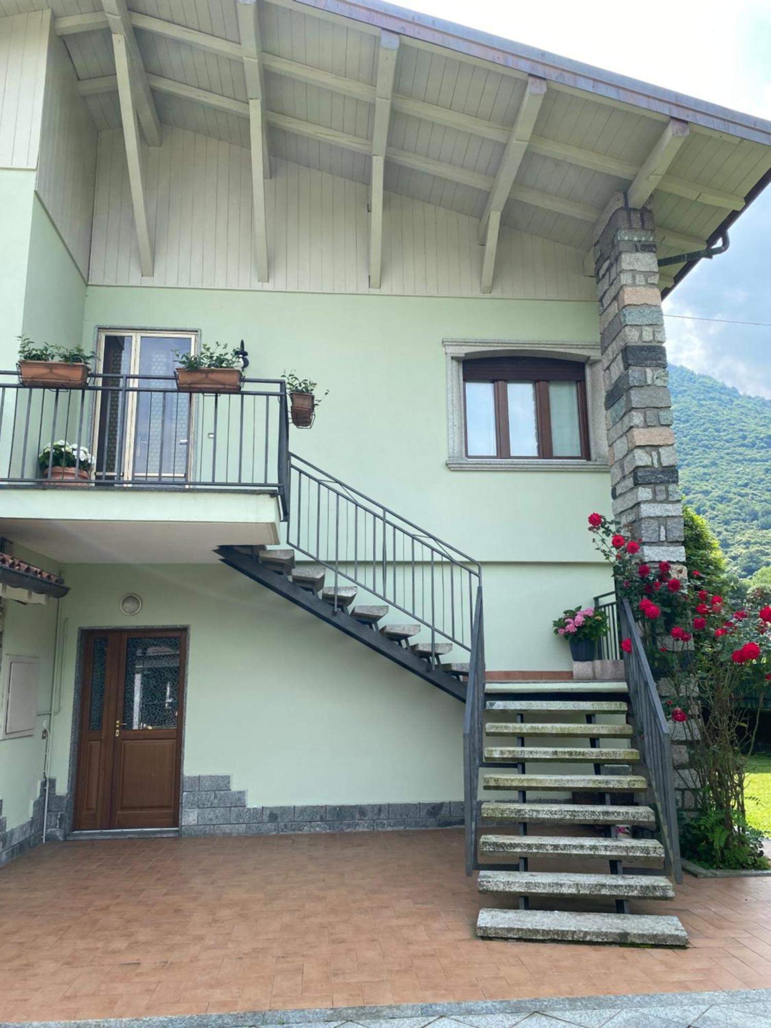 Casa Nello Villa Mergozzo Exterior photo
